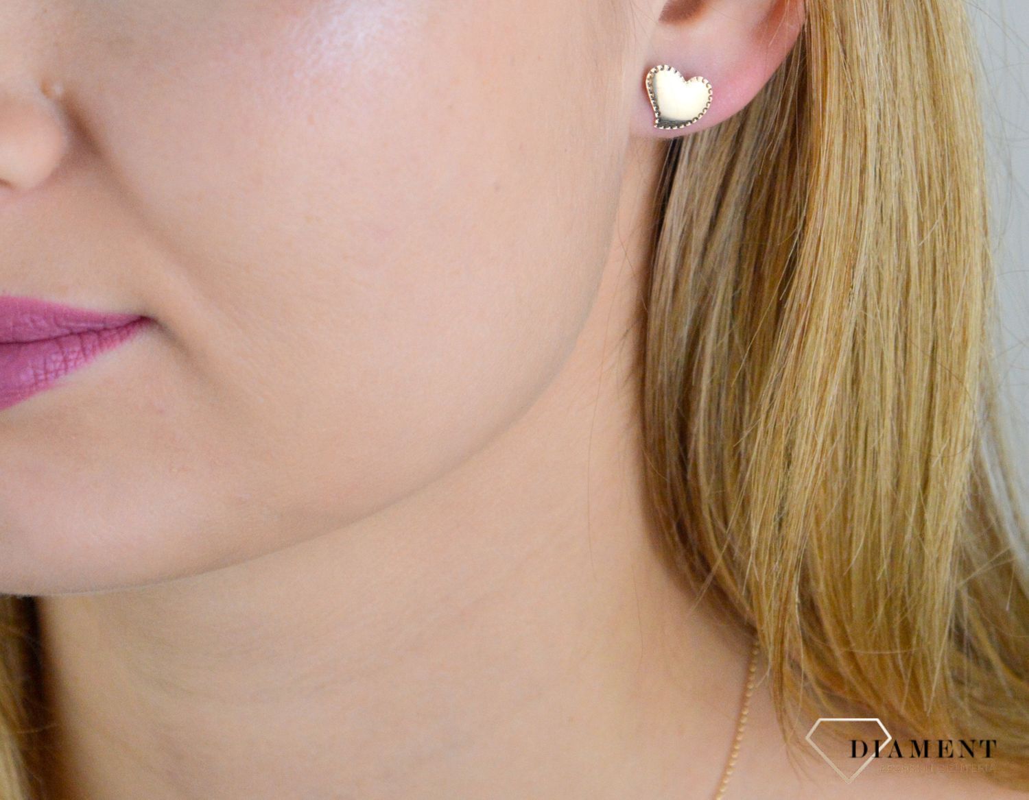 Złote kolczyki damskie 375 serduszka blaszki wkrętki KL 2554 375 (1).jpg